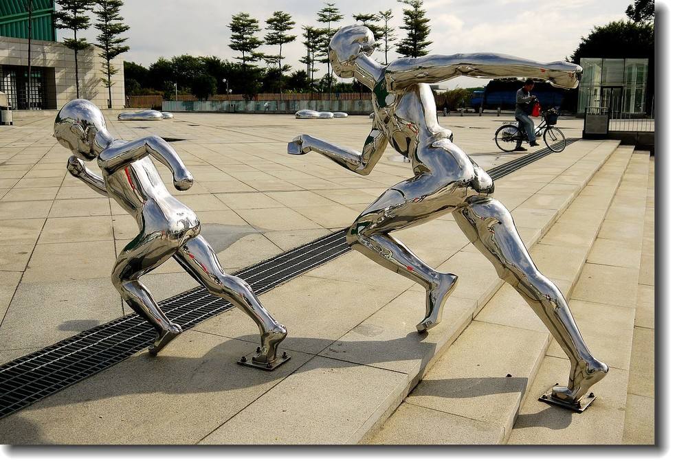 河南不銹鋼雕塑材質類型及分類(圖1) 河南不銹鋼雕塑材質類型及分類(圖1)